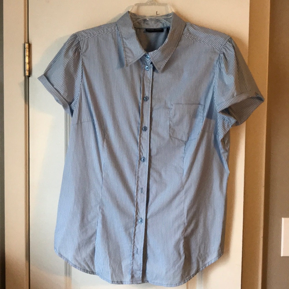 🌼NY&C stretch top XL